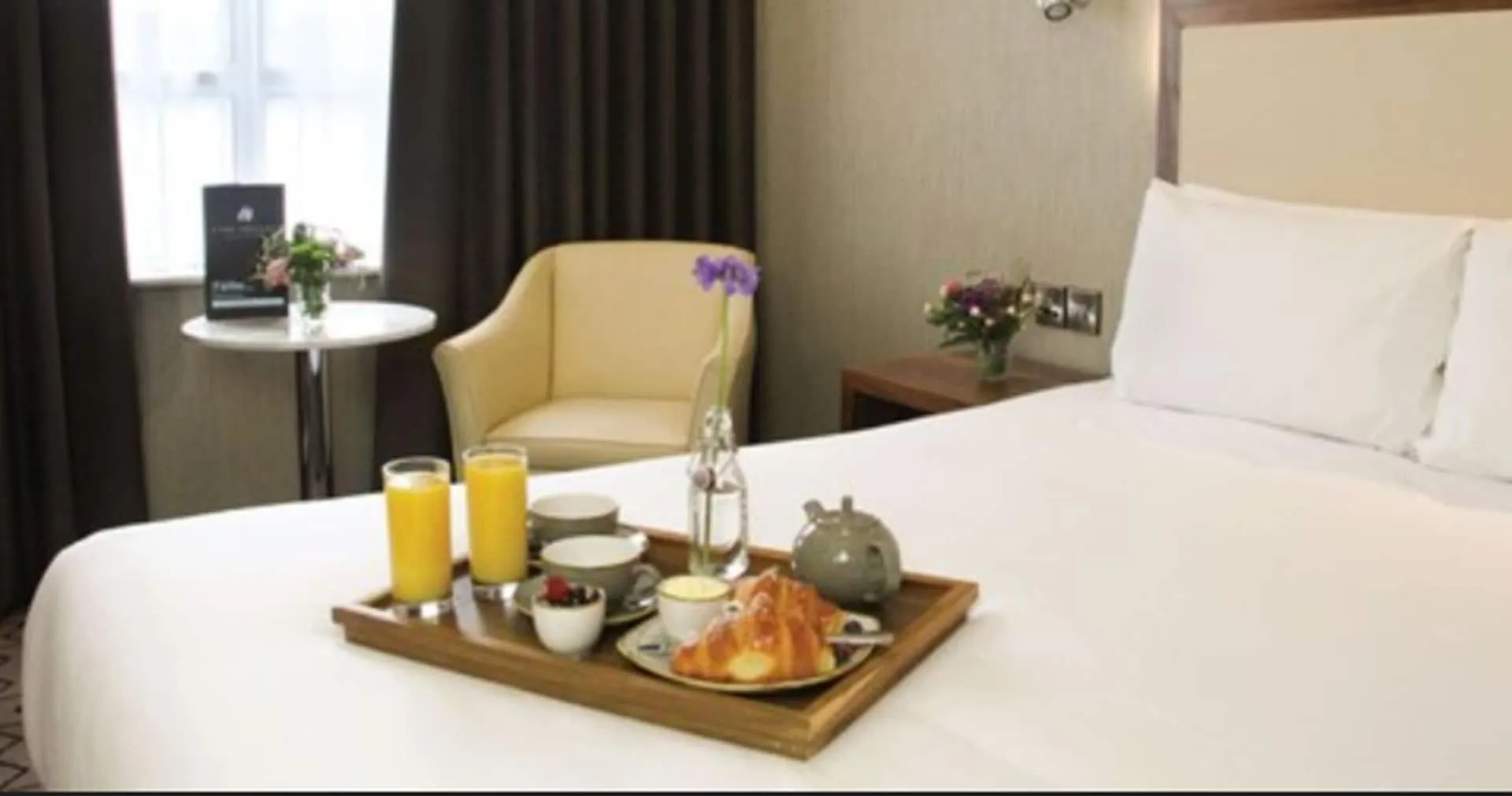 The Victoria Hotel  Galway