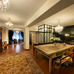  Apartment L'heure Bleue - Charme Et Histoire Au Coeur D'avignon France