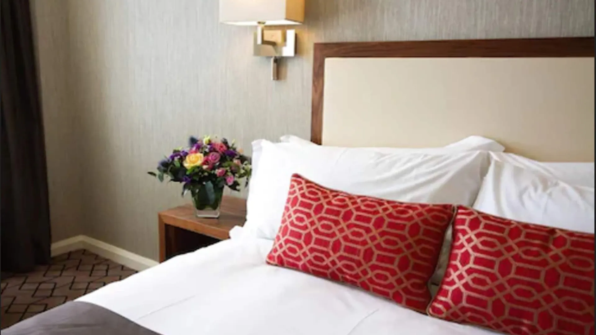 ***  The Victoria Hotel Ireland