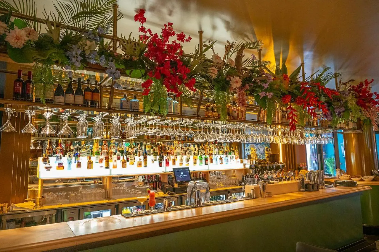 ***  The Victoria Hotel Galway Irlande